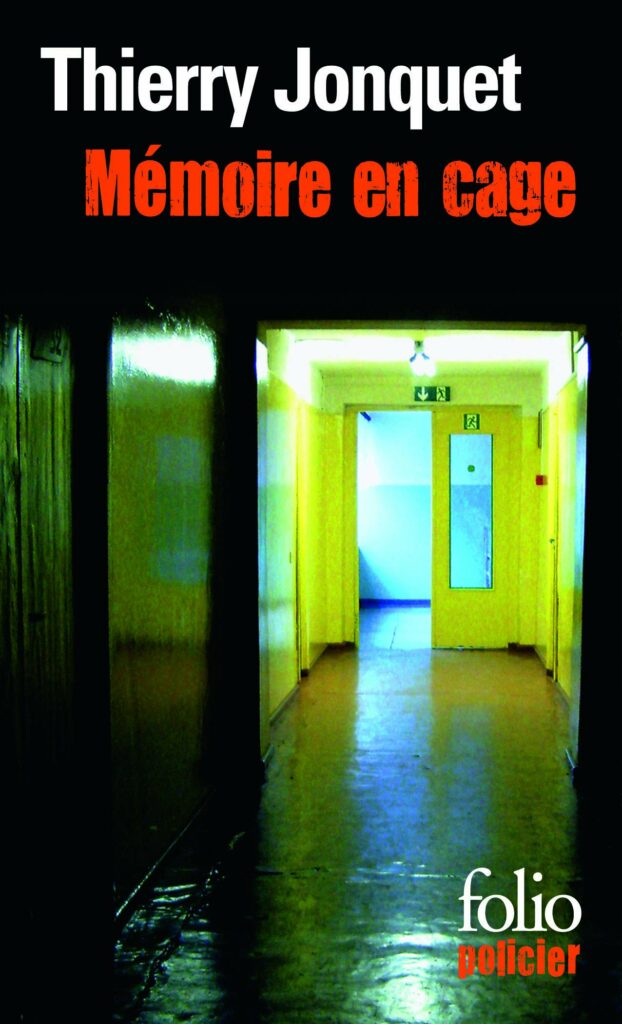 Couverture du roman "Mémoire en cage" au format poche
