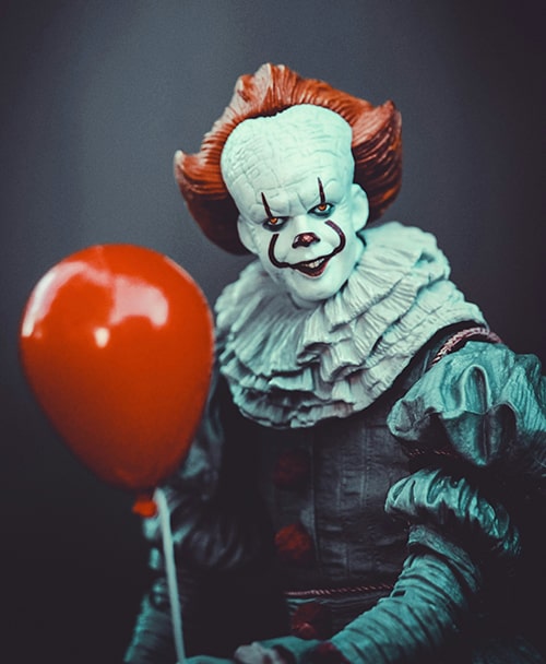 Photo d'une personne déguisée en clown Pennywise