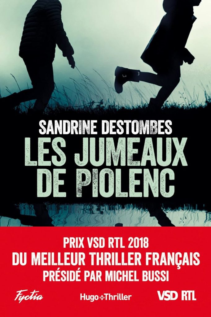 Couverture du roman "Les jumeaux de Piolenc" au format poche